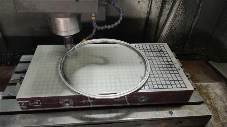 Large Size 618 Series,619 Series Thin Section Deep Groove Ball Bearings Made in CHINA